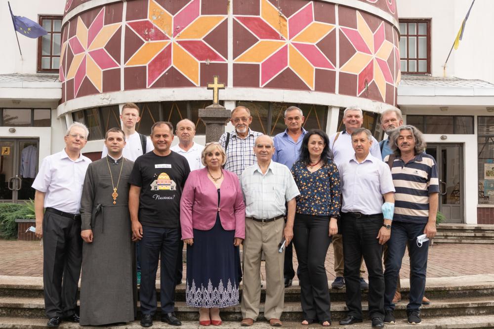ЗБЕРЕЖІМО ВІЗИТІВКУ КОЛОМИЇ ЗБЕРЕЖІМО ВІЗИТІВКУ КОЛОМИЇ