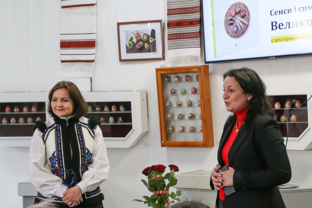ВЕЛИКДЕНЬ У ФРАНКІВ