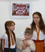 Марія, Анастасія та Богдан Бойчуки