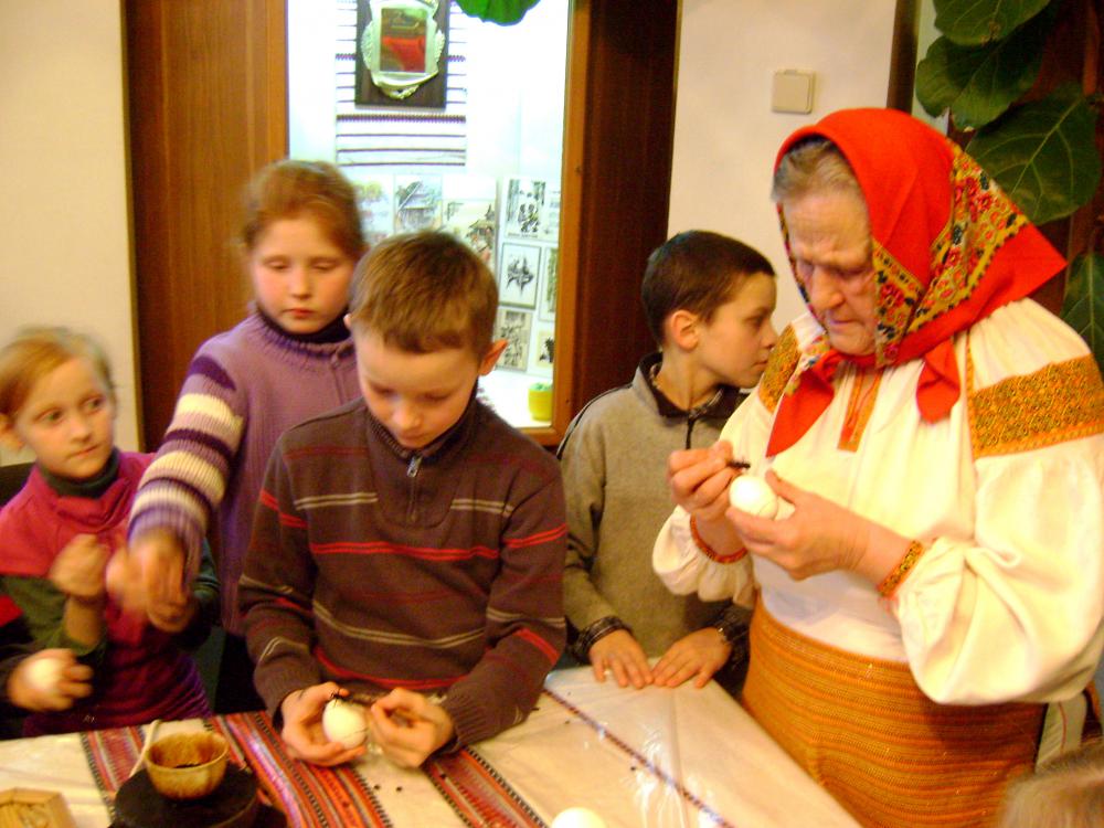 Секрети космацького писанкарства 