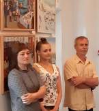 Художник з Дніпра, що малює Карпати Художник з Дніпра, що малює Карпати